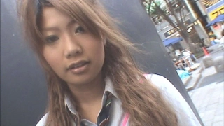 剧情：和肥臀熟女邻居在她家里操逼附下载链接
