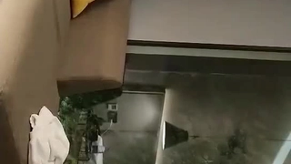 月关后入极品蜜桃臀炮友2