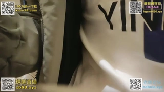 大学女友也喜欢帅哥单男