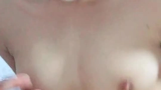 黑丝大长腿小骚逼床上伺候小哥啪啪，激情上位让小哥玩着小脚抽插骚穴，后入爆草小屁股浪叫呻吟对着镜头浪叫
